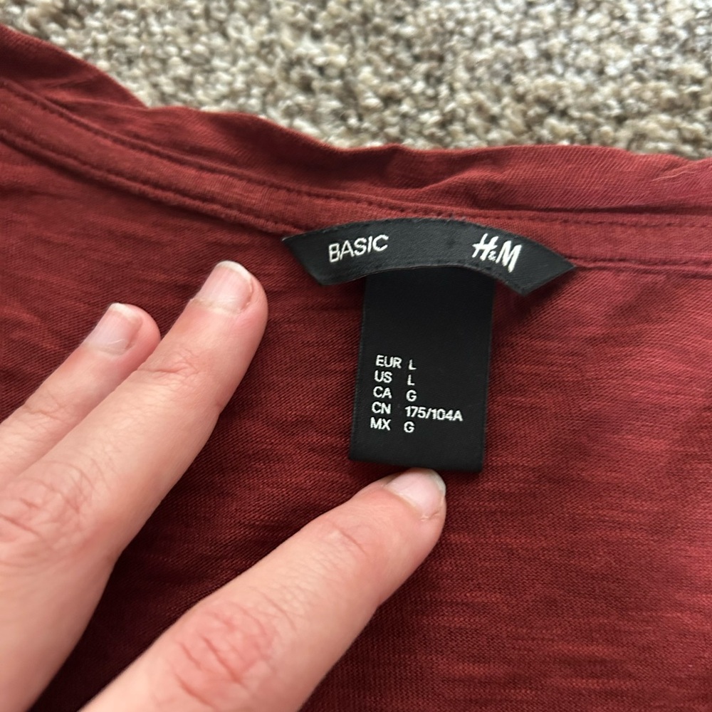 [H&M] Basic Deep Red/Orange Tee - Picture 4 of 7